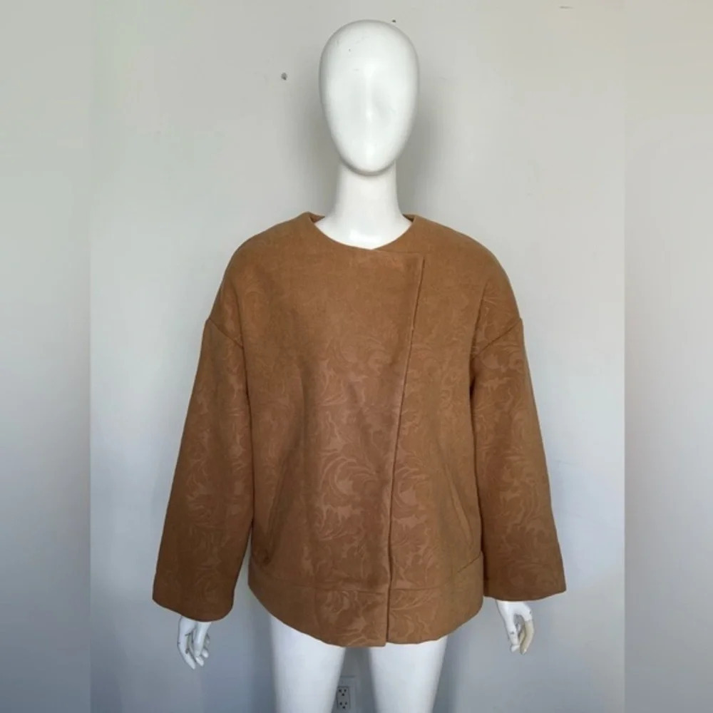 Suite Blanco Paisley Camel Tan Pea Coat Jacket Size L Large Pockets Round Neck